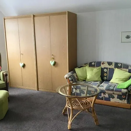 Ferienwohnung Rossis Nuest, 31516 Uplengen Buitenkant foto