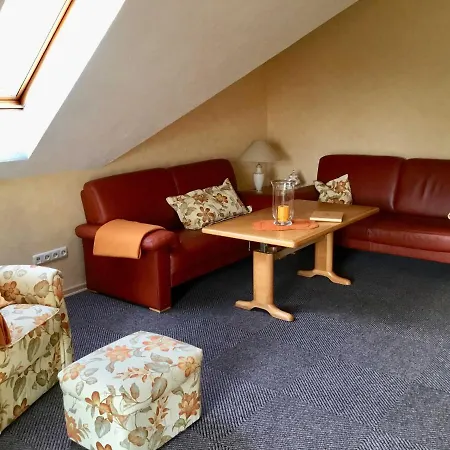 Ferienwohnung Rossis Nuest, 31516 Uplengen Buitenkant foto